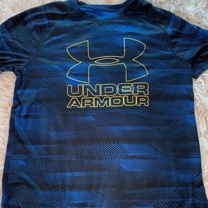 Under Armour Boys Athletic Shirt Blue Large